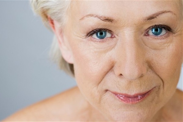 Come prevenire le rughe: i consigli degli esperti